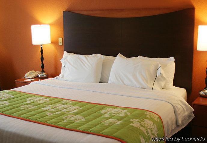 Comfort Inn & Suites Olathe - Kansas City Szoba fotó